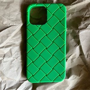 iPhone 13 pro max phone case